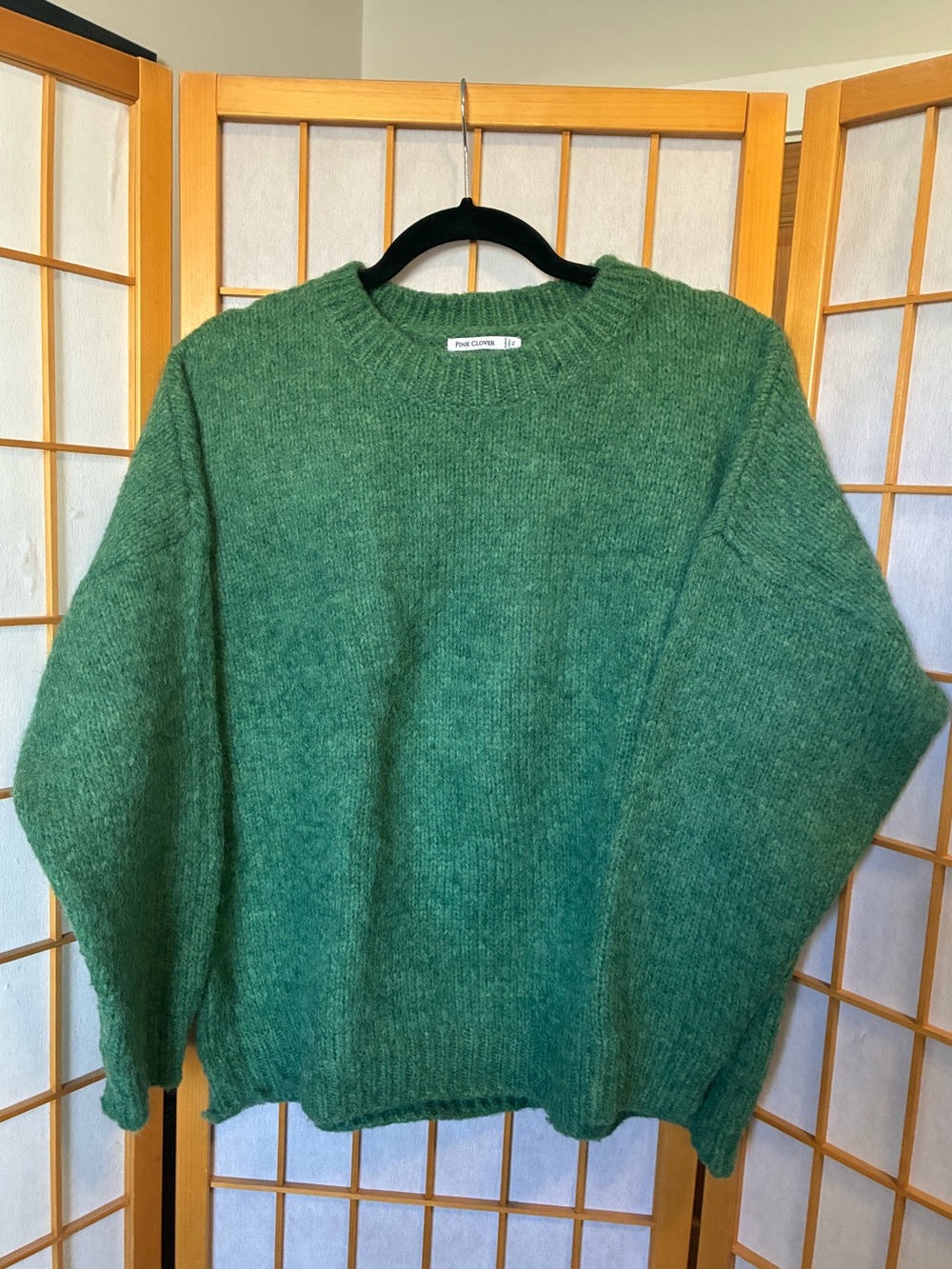 Pink Clover XL Green Crewneck Sweater